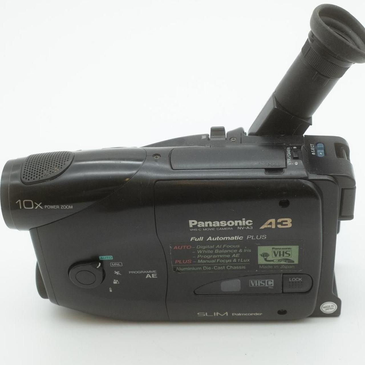 Panasonic A3 camcorder - UNTESTED <BR> sold purely for interior design<BR> DO NOT ASK IF IT WORKS - Image 5