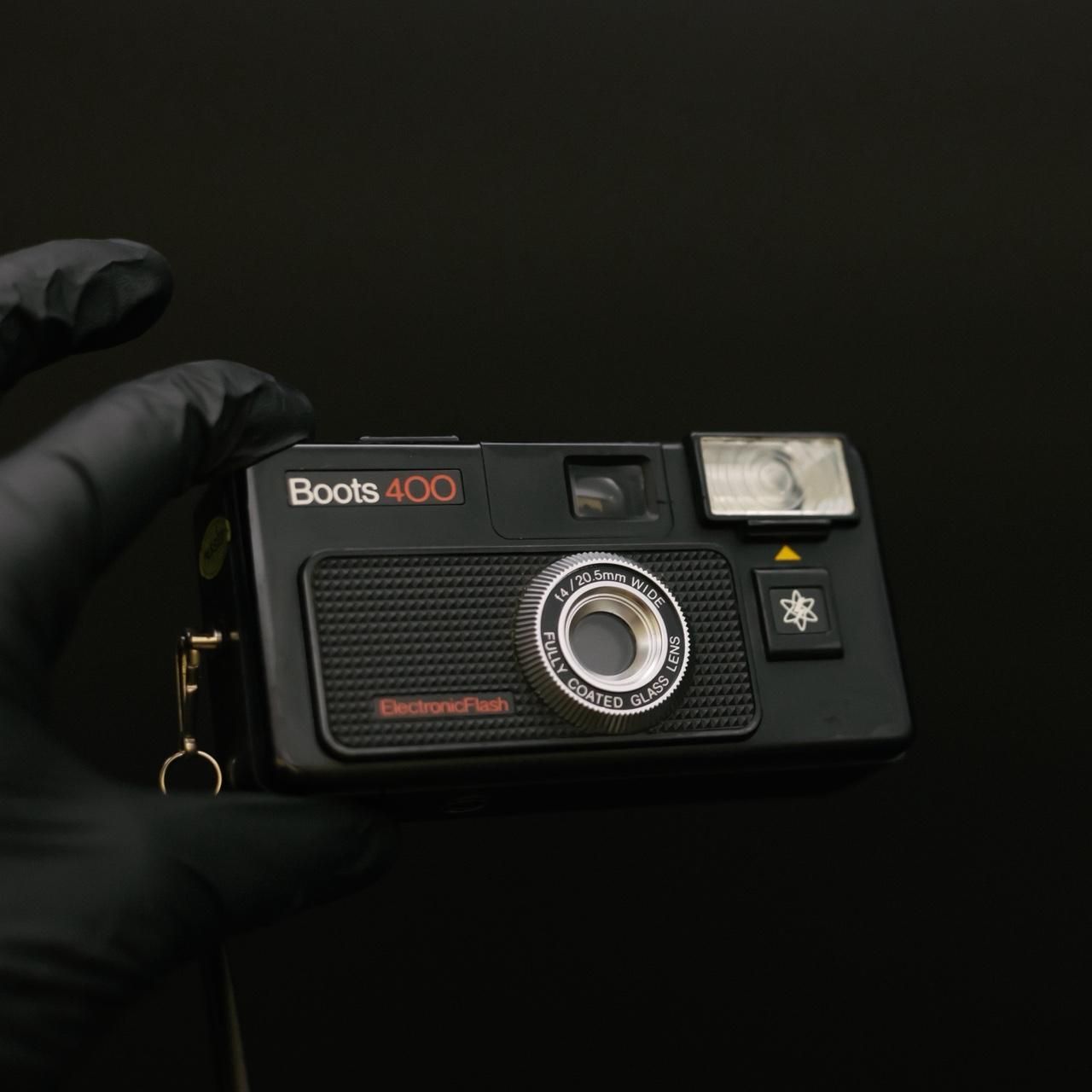 Camera: Boots 400 - Image 5