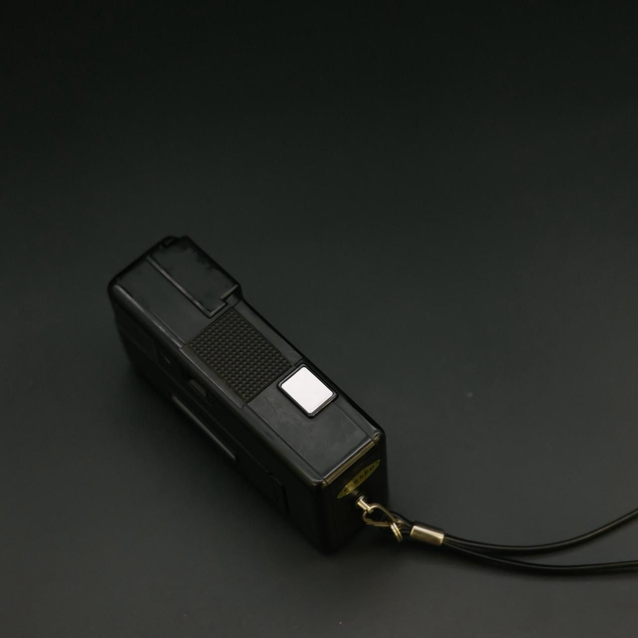 Camera: Boots 400 - Image 3