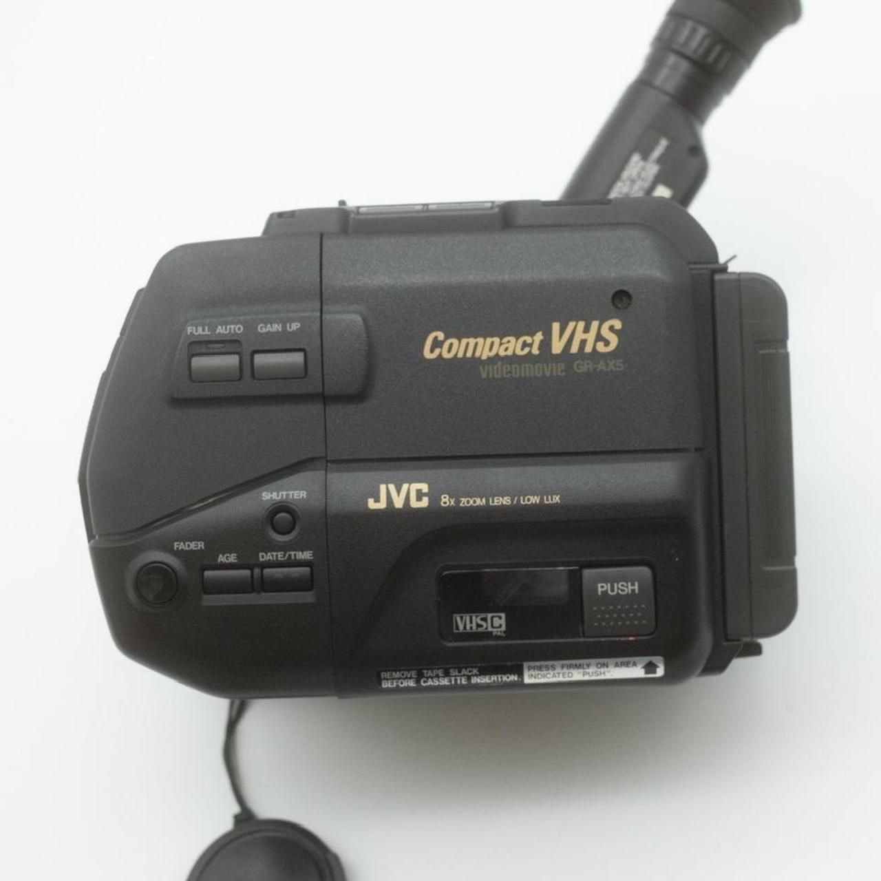 JVC camcorder - UNTESTED - sold purely for interior design - DO NOT ASK IF IT WORKS - this is sold a - Image 6