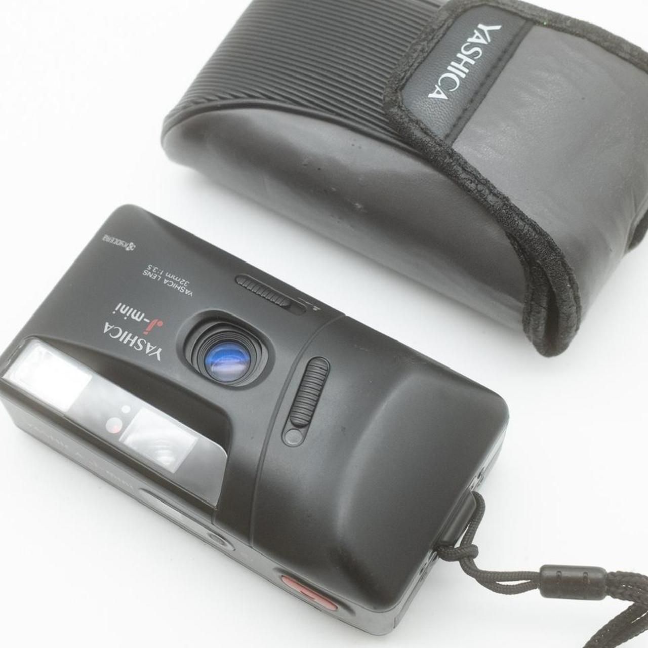 Camera: Yashica J-Mini - Image 4