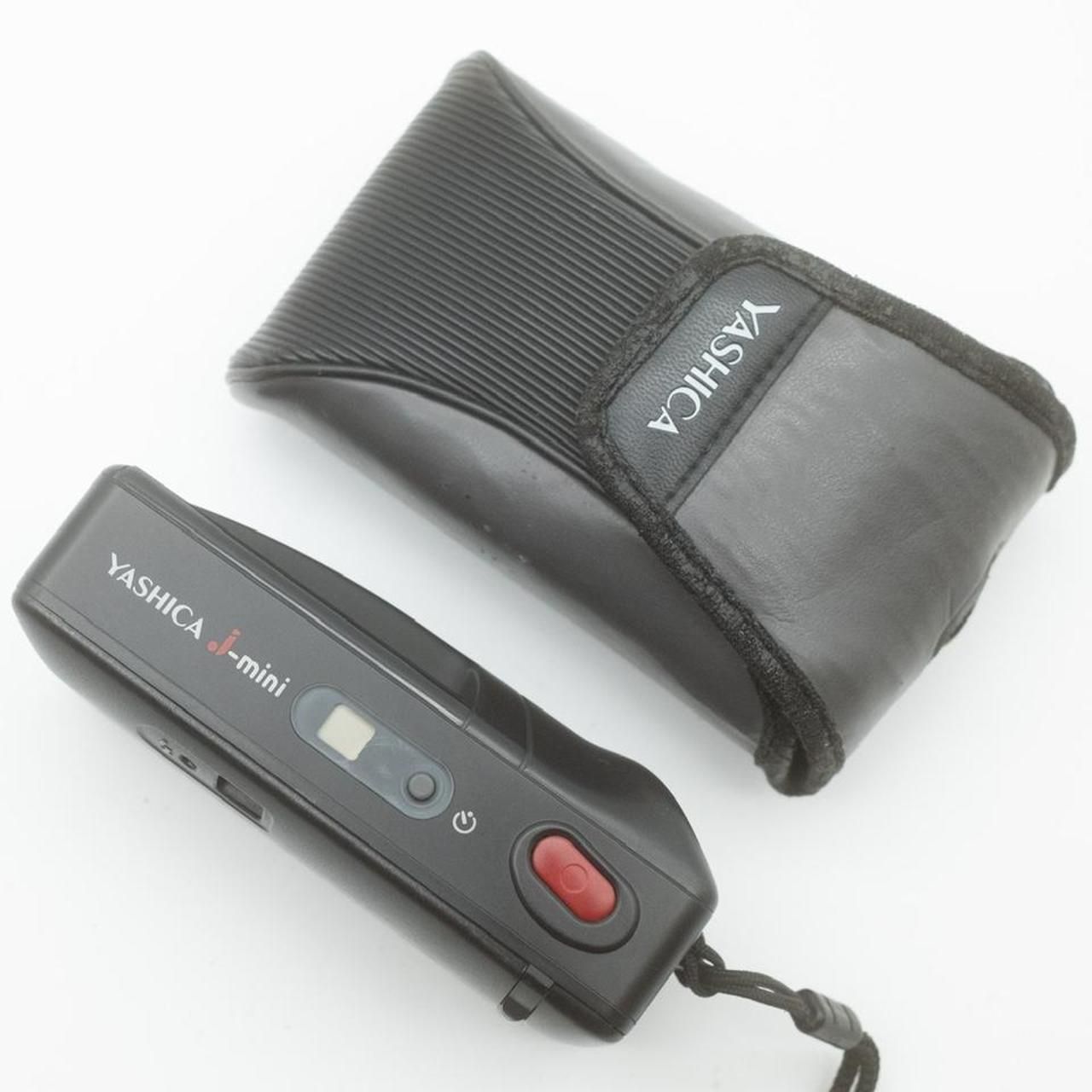 Camera: Yashica J-Mini - Image 3