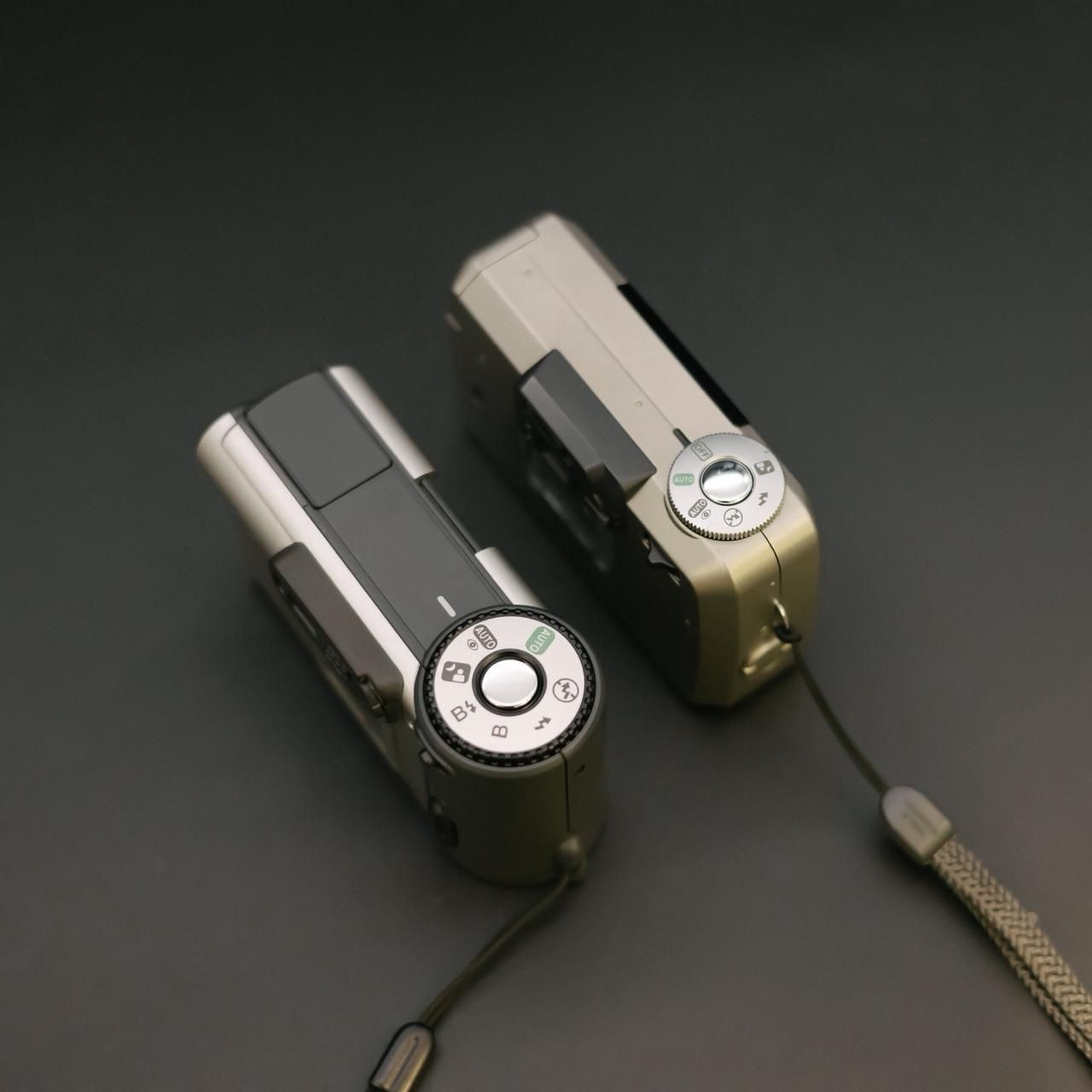 MEGA DEAL: 2 cameras for the price of 1 - Image 4