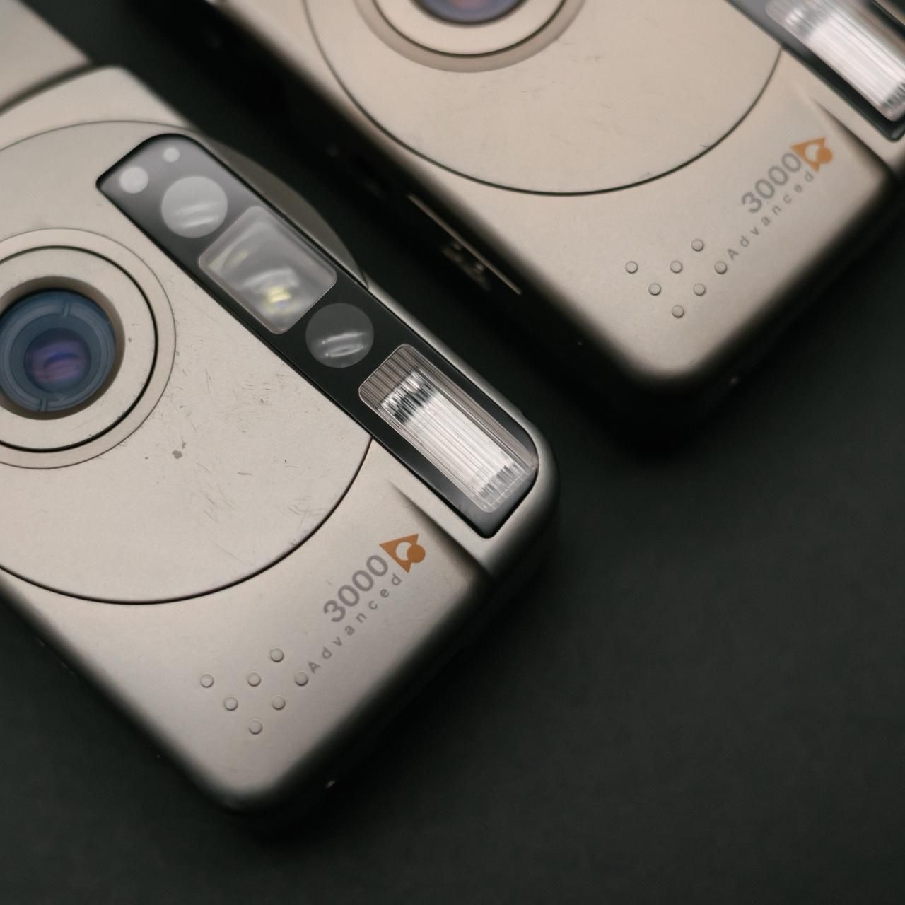 MEGA DEAL: 2 cameras for the price of 1 - Image 2