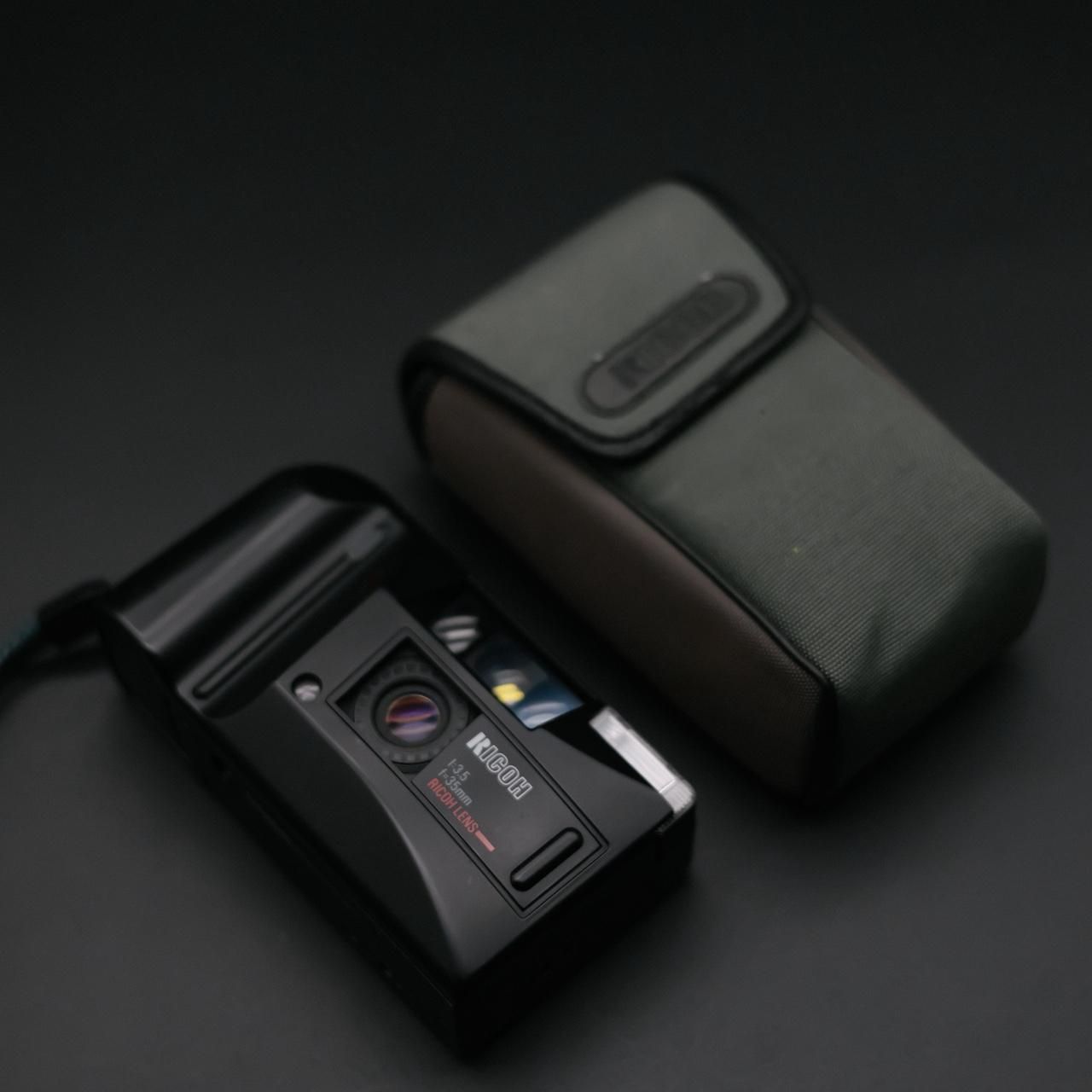 Camera: Ricoh AF-500