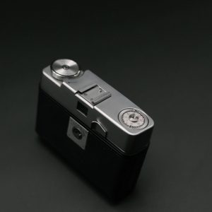 Camera: Zeiss Ikon Continette