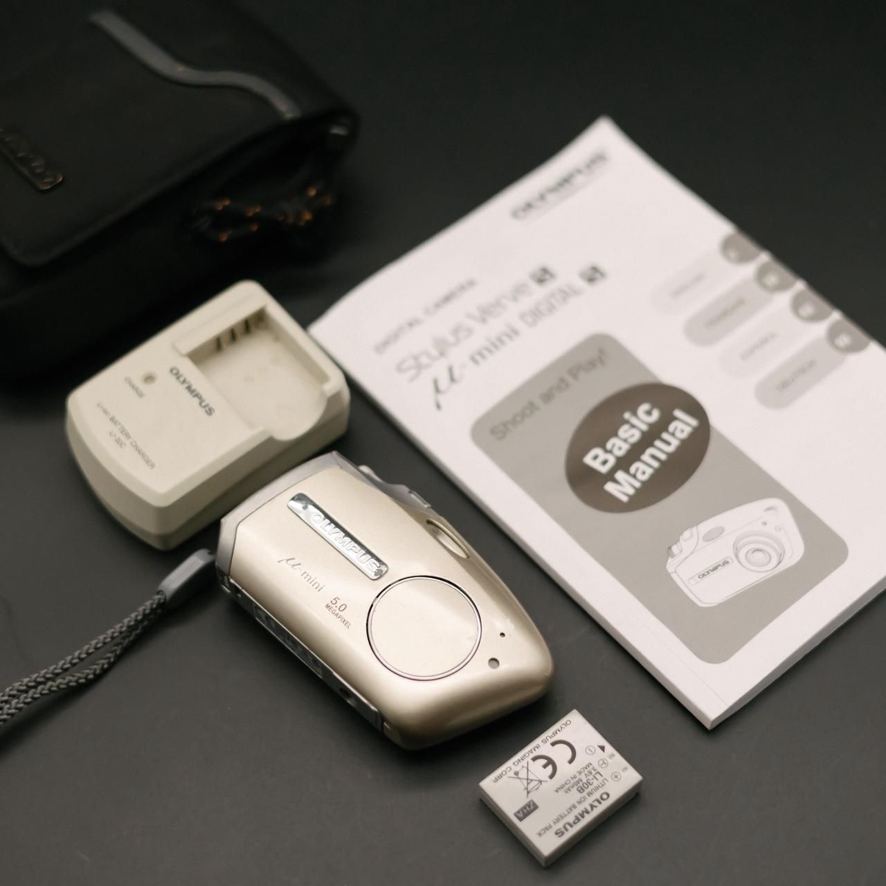 Camera: Olympus U-Mini (Digital MJU)