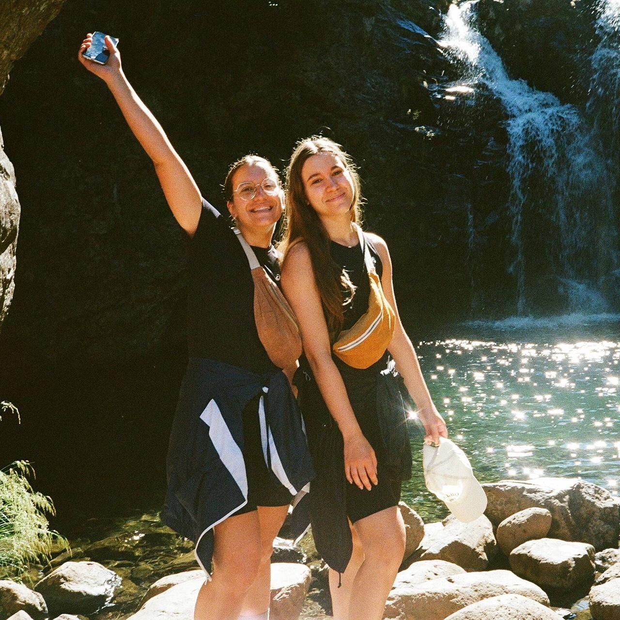 Camera; Samsung Maxima Zoom 105 Date - Image 6