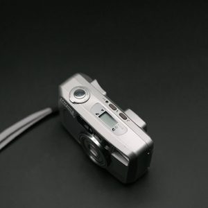 Camera; Samsung Maxima Zoom 105 Date