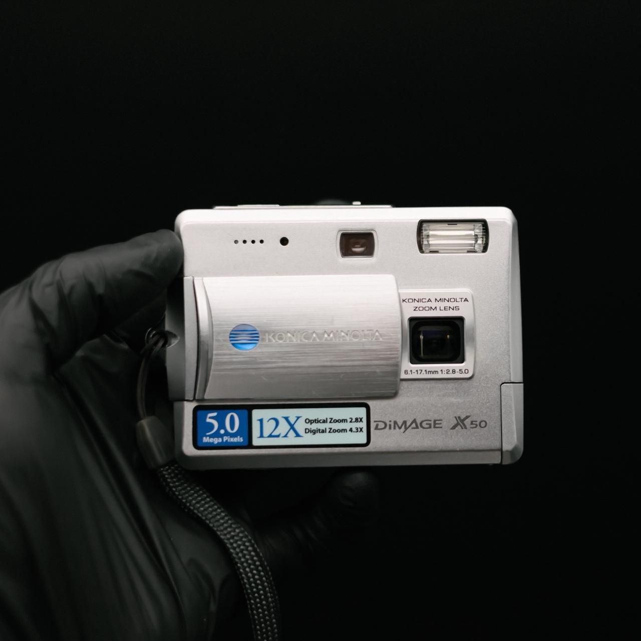 Camera: Konica DIMAGE X50 - Image 4